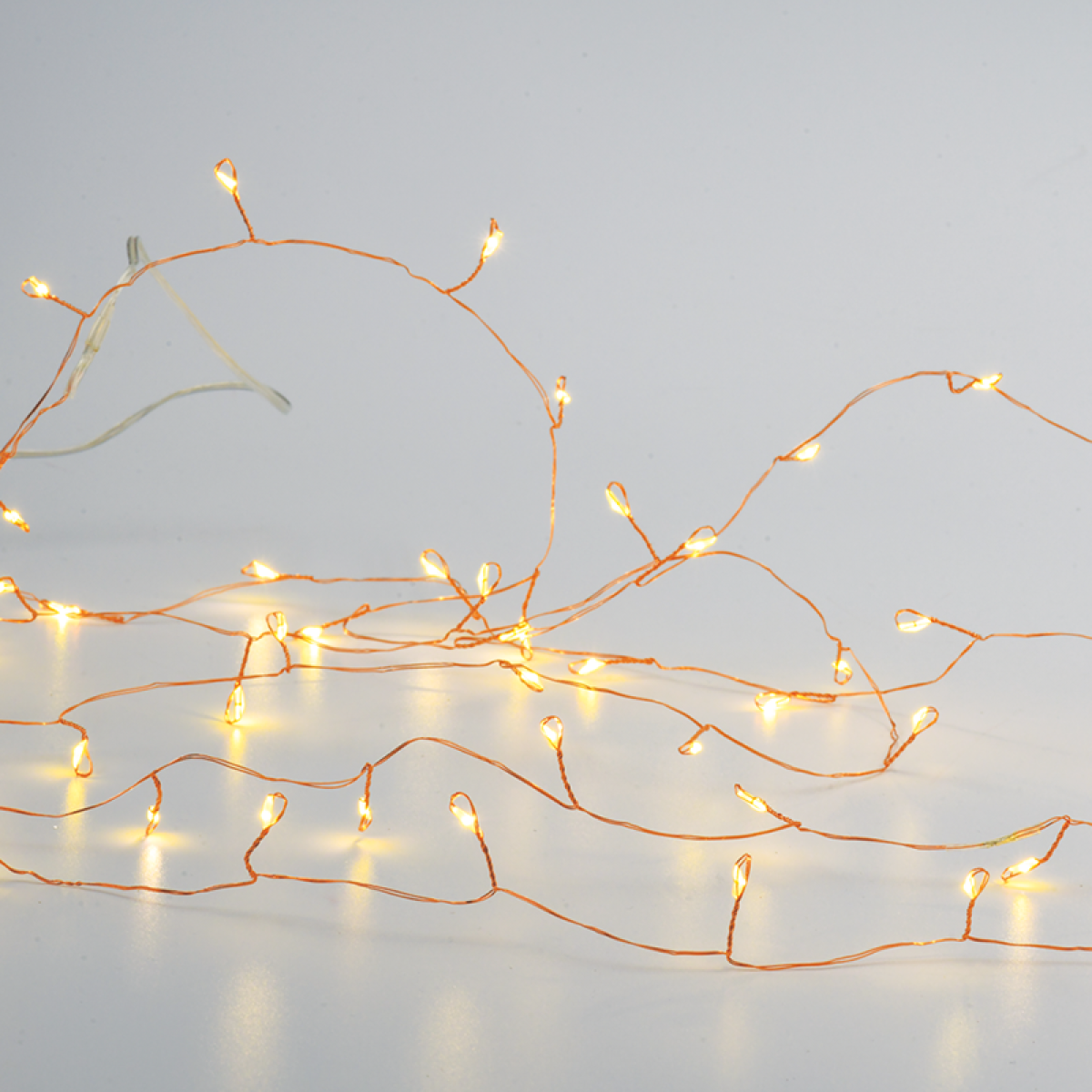 ACA 50 CLUSTER LED ΛΑΜΠΑΚ ΣΕΙΡΑ ΘΕΡΜΟ ΛΕΥΚΟ ΧΑΛΚΙΝΟ ΚΑΛΩΔ ΧΑΛΚΟΥ & ΜΠΑΤΑΡ 3xAA IP20 2.5m+30cm 3W