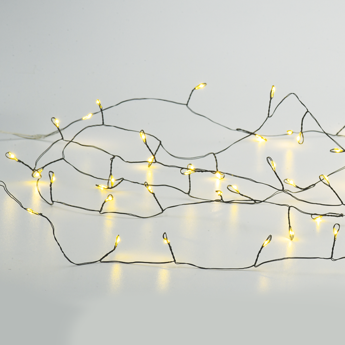 ACA 50 CLUSTER LED ΛΑΜΠΑΚ ΣΕΙΡΑ ΘΕΡΜΟ ΛΕΥΚΟ ΜΑΥΡΟ ΚΑΛΩΔ ΧΑΛΚΟΥ & ΜΠΑΤΑΡ 3xAA IP20 2.5m+30cm 3W
