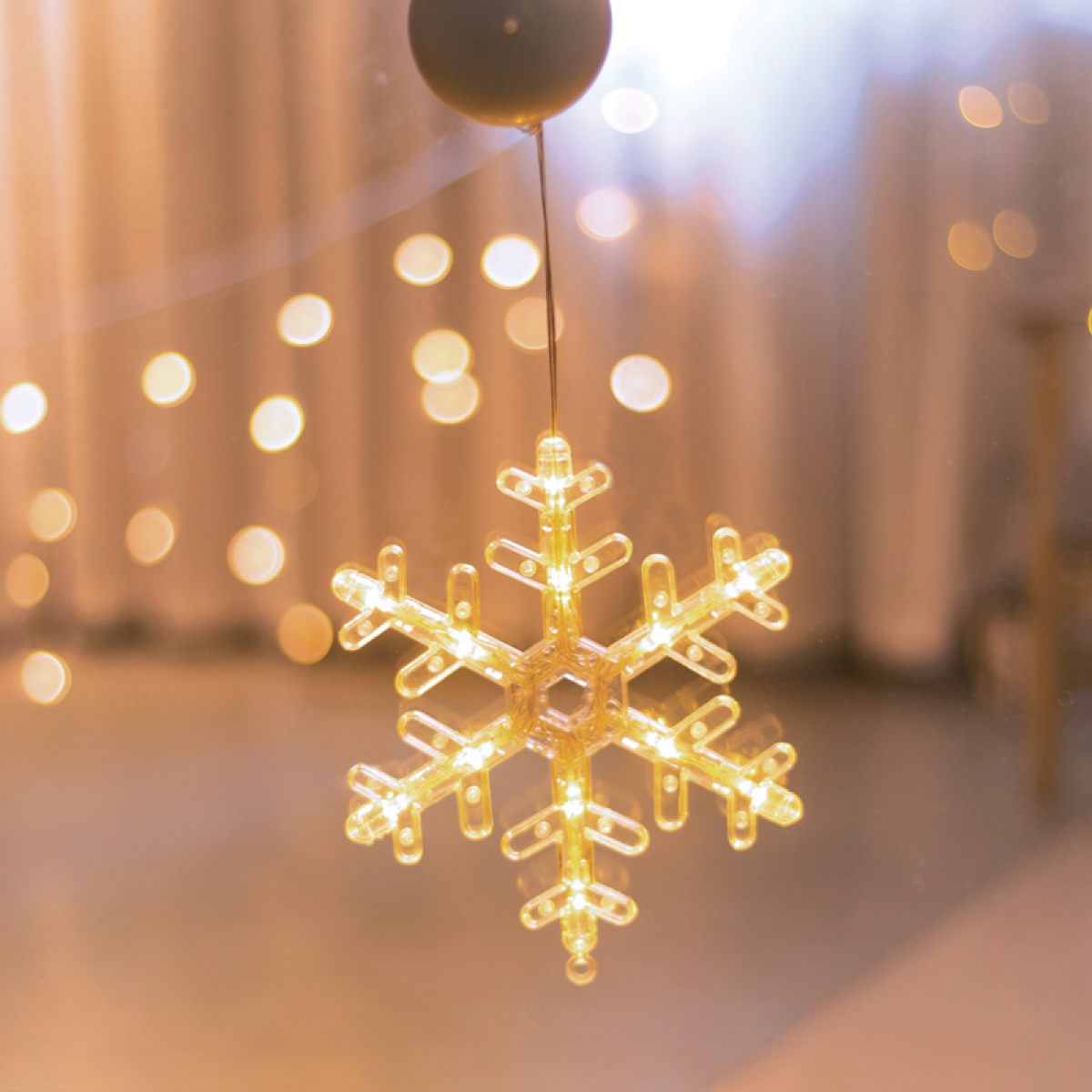 ACA "WINDOW PLASTIC SNOWFLAKE" 12 LED ΛΑΜΠΑΚΙΑ WW ΜΠΑΤ. (3ΧΑΑΑ) IP20 17X20CM