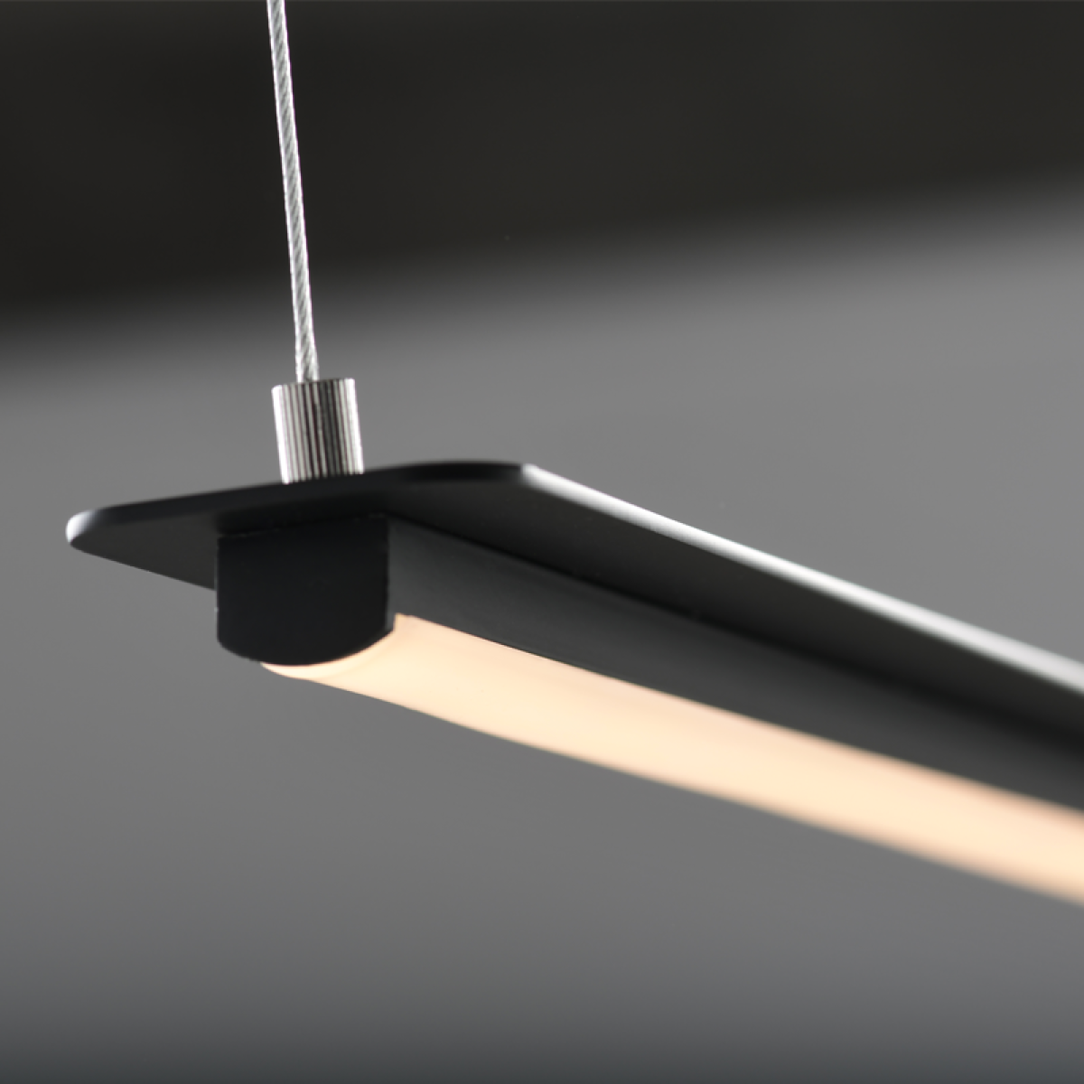 ACA ΚΡΕΜΑΣΤΟ Φ/Σ LED 20W 3000K 1600LM ΜΑΥΡΟ ΑΛΟΥΜΙΝΙΟ 100Χ5ΧH150CM ATLANTIS - Image 2